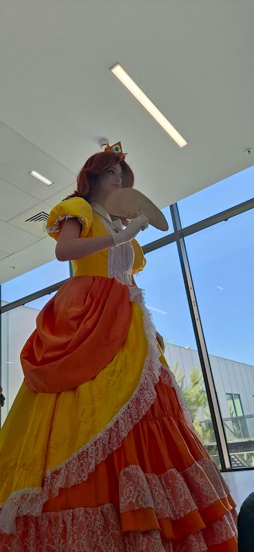 Lana_cos1 – Daisy 🧡