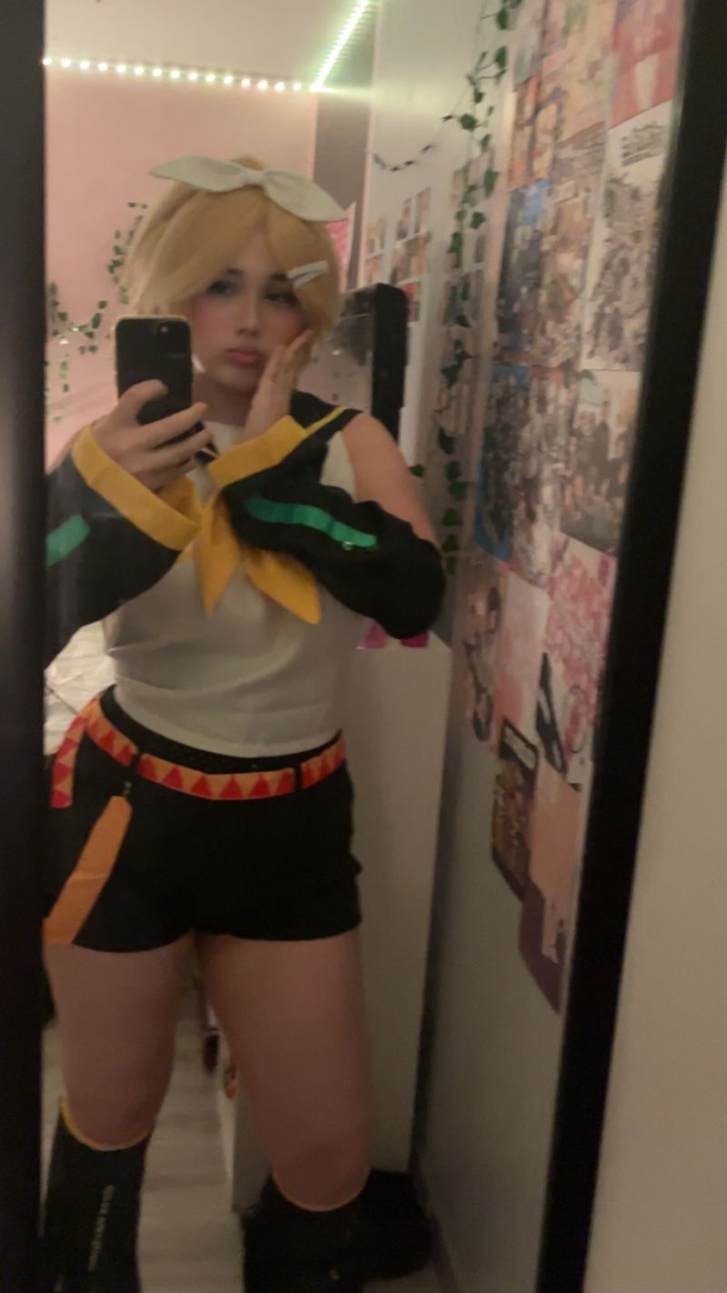 Melynee – Rin Kagamine