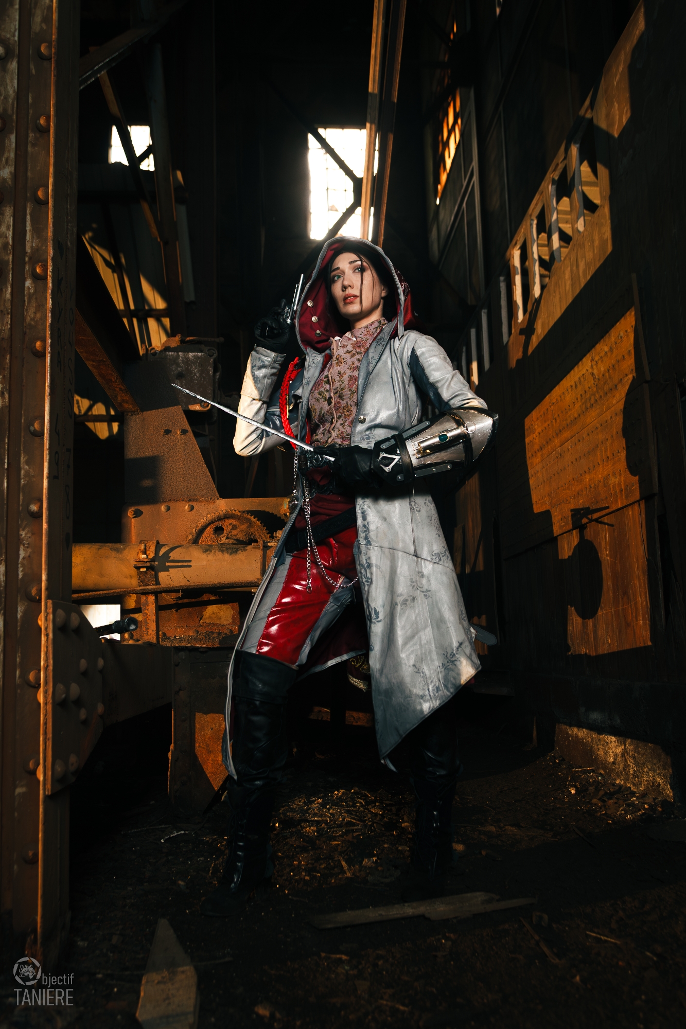 Evie Frye — photo 9