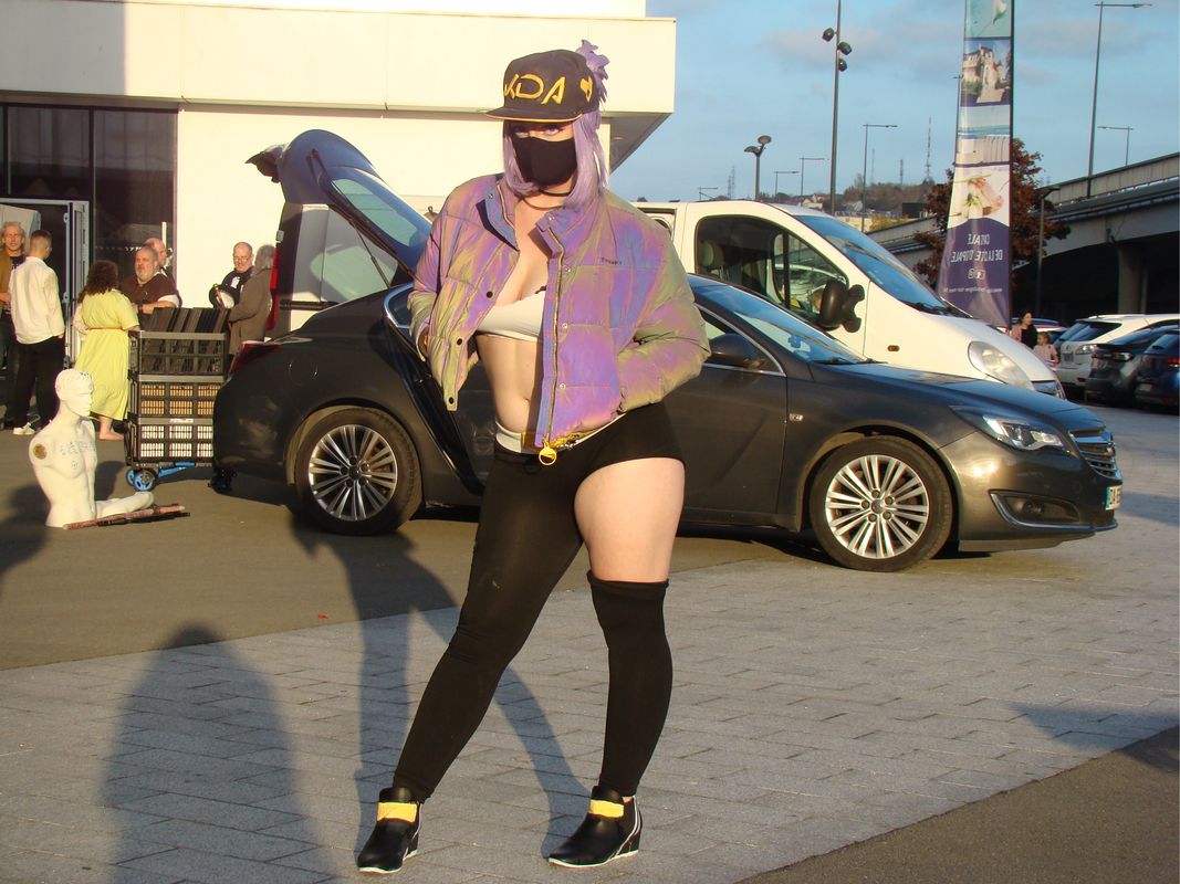 Hebi_scarlet – Akali (Skin K/DA)