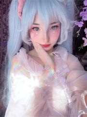 Miku Carpenter preview 3