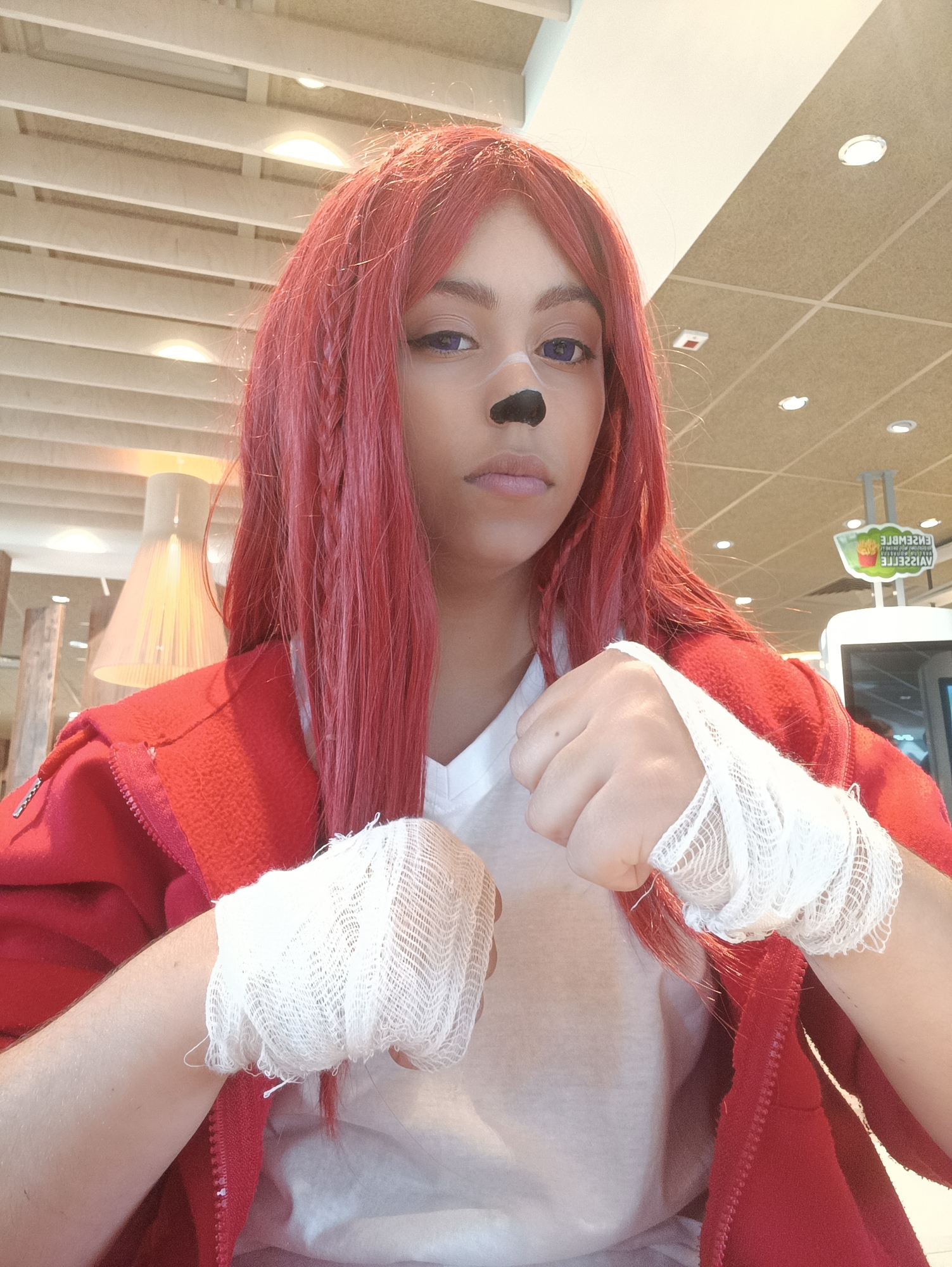 Knuckles — photo 5