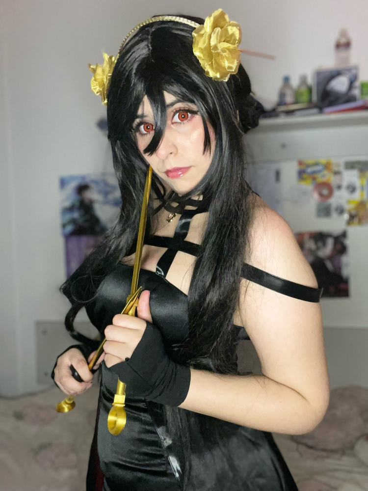 Yor Forger - Photo 50