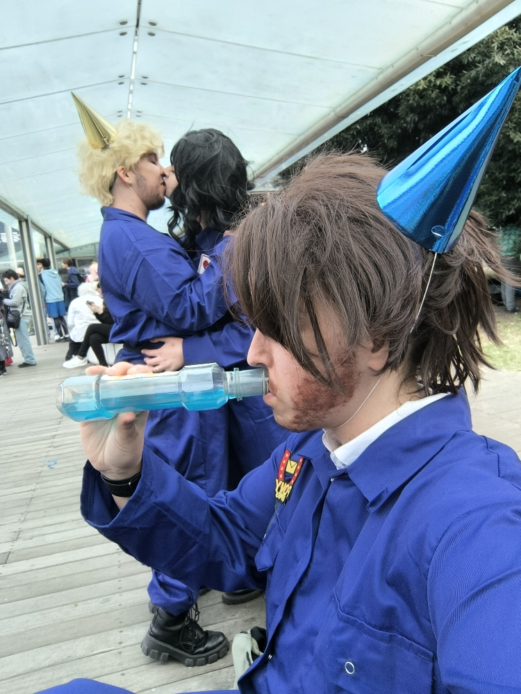 Mouthwashing PM - Photo 9