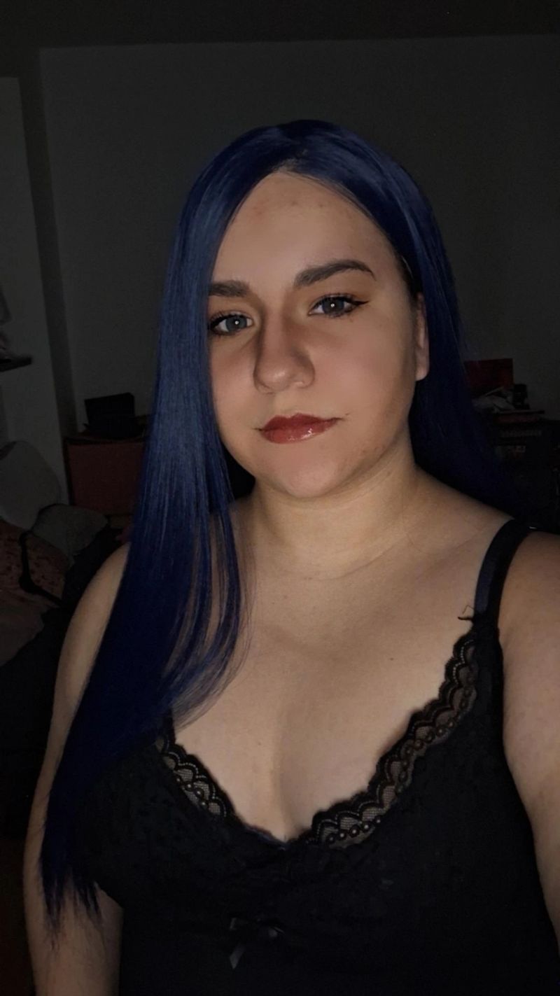 Bluwie_ – Caitlyn 💙