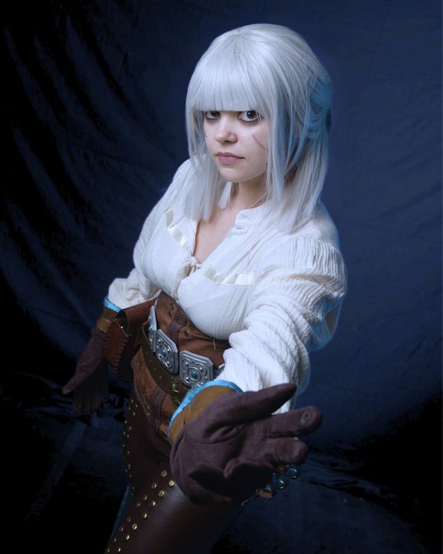 Dracosplays – Cirilla