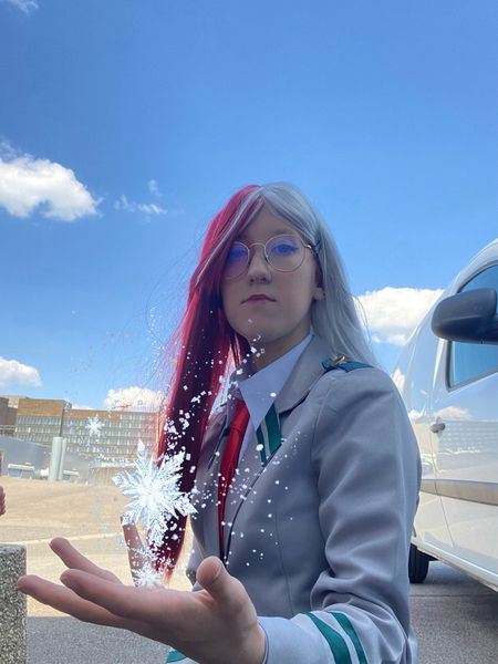 V - Shoto Todoroki