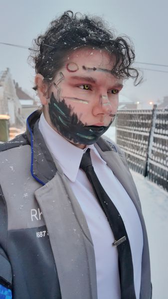 _fluffy_kiddo_ - Connor 