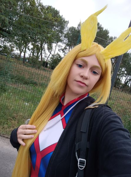 Mayouhou_cos, All might genderbend