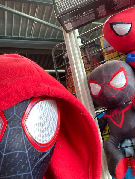-clara - Spider-Man Miles 