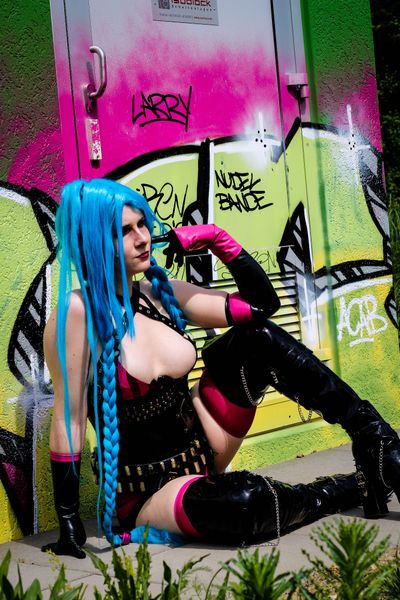 Lislana - Jinx Grafiti