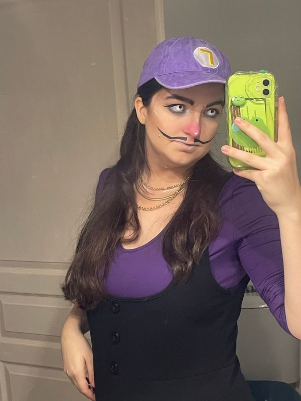 Hebi_scarlet – Waluigi