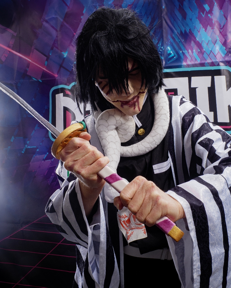 Obanai Iguro  - Photo 1