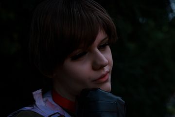 Rebecca Chambers preview 3