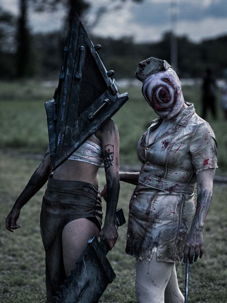 Mother_of_gatti - Pyramid Head 