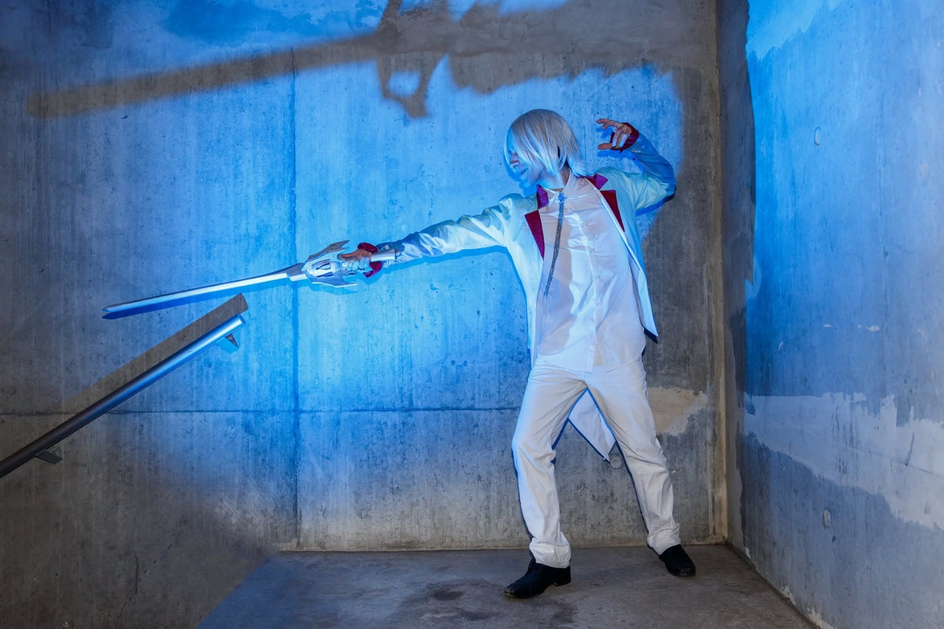 Weiss — photo 7