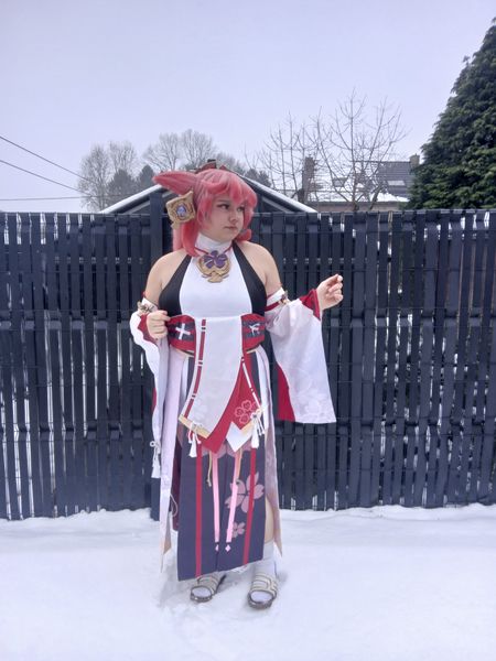_fluffy_kiddo_ - Yae miko in snow