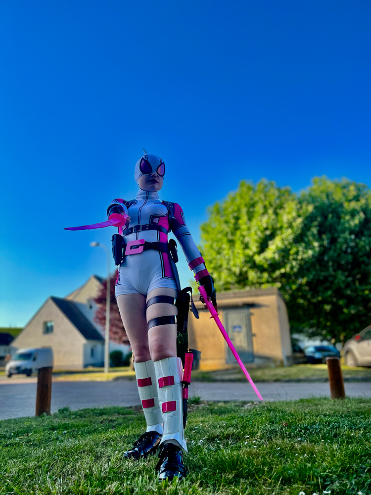Gwenpool — photo 16