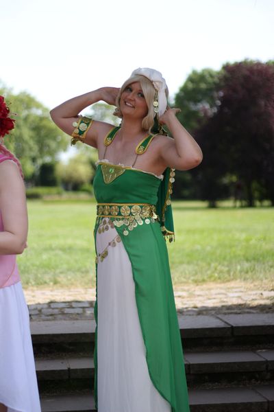 Amy-sama - Dokomi MKR Gruppe