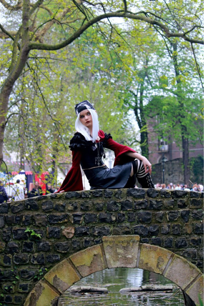 Keiko(vrs médiéval) — photo 15