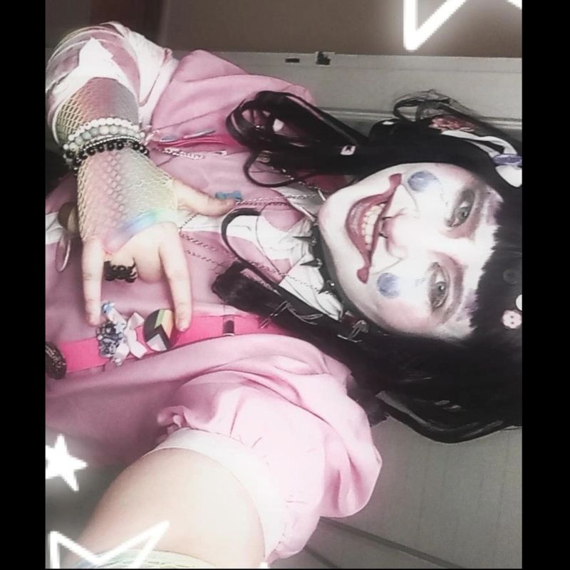 Adamthecosplayer – MIKAN TSUMIKI CLOWN 
