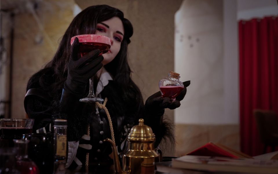 Teresavarschi - Yennefer 