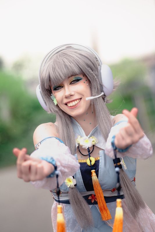Soo_soo_cos – Luo tianyi 