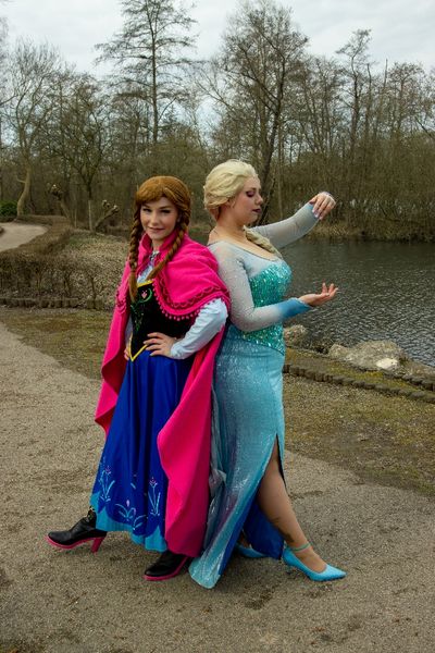 Pinky_in_the_stars - Elsa - Let it go
