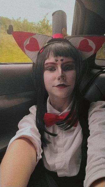 Shinoka_cosplay - husk ( hazbin hôtel)