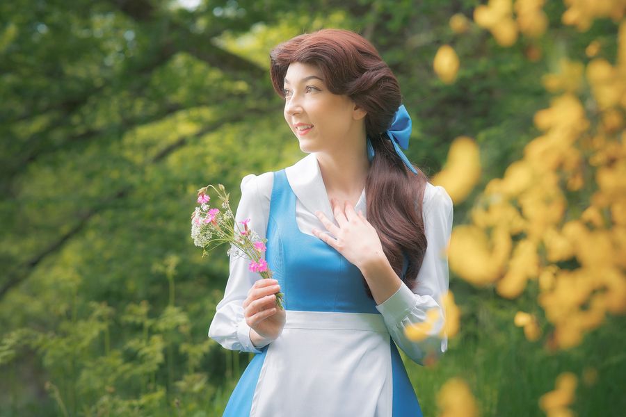 Princessescosplays - Town Belle 