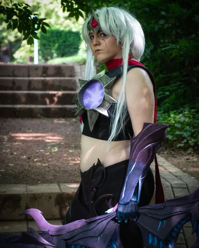 Lionara_artwork – Varus 