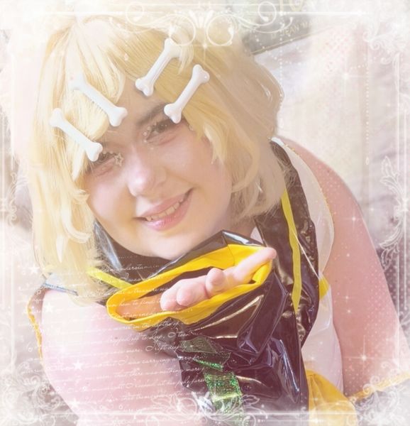 Fean!! - 🍊 Kagamine Rin 🎤