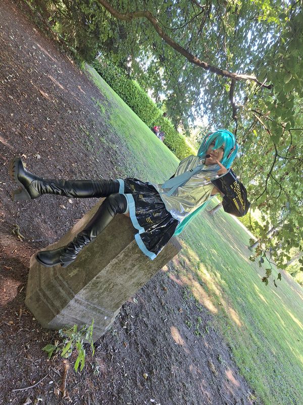 Mirajane- – Hastune miku 