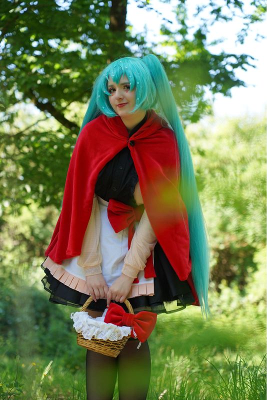 Cospleen, Miku chaperon rouge 