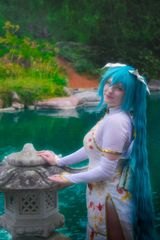 Hatsune Miku Canary preview 2