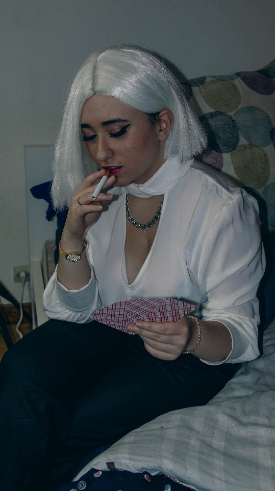 Elizabeth Ashe — OW  - Photo 2