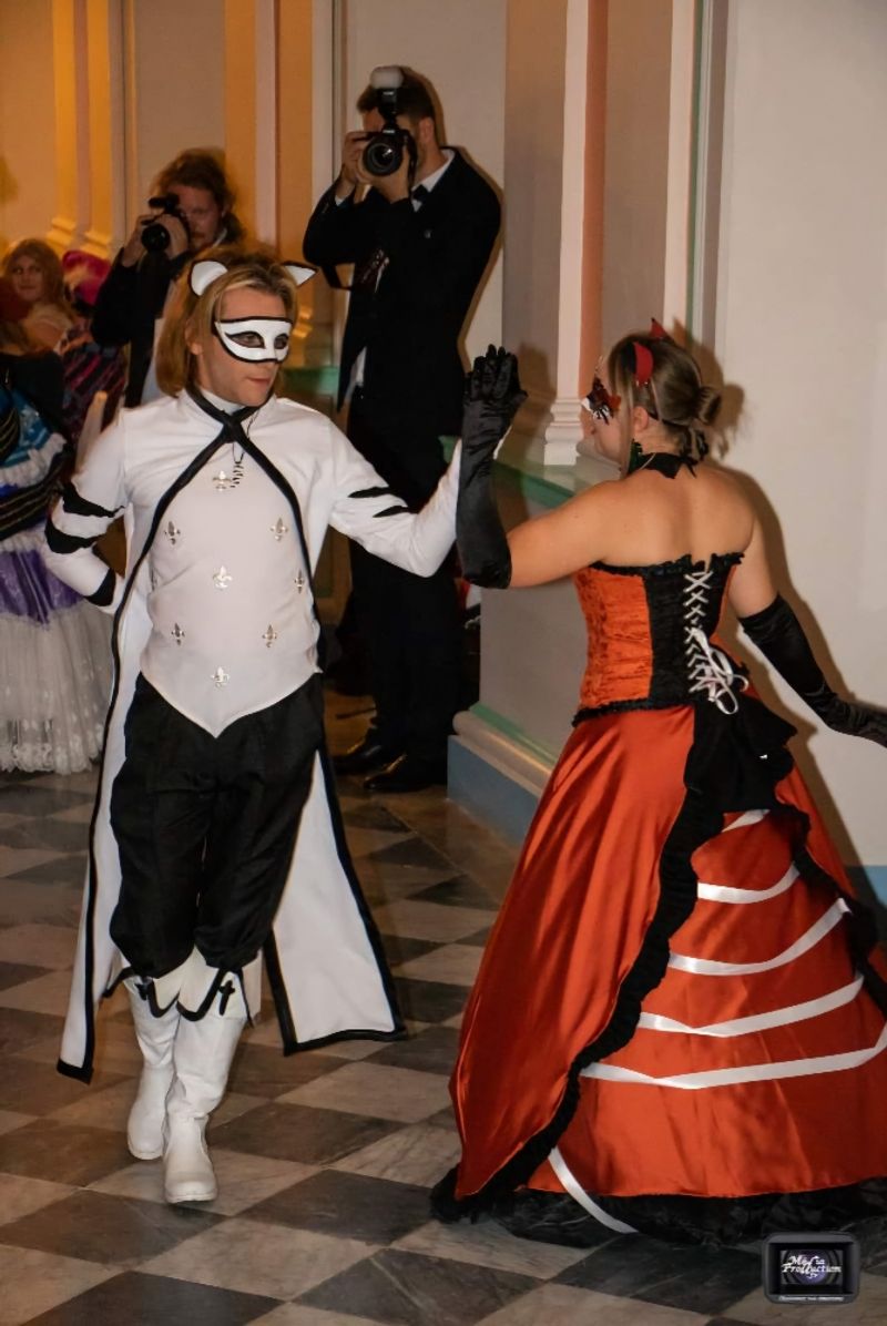 Kogenta_cosplay – Miraculous OC Bal