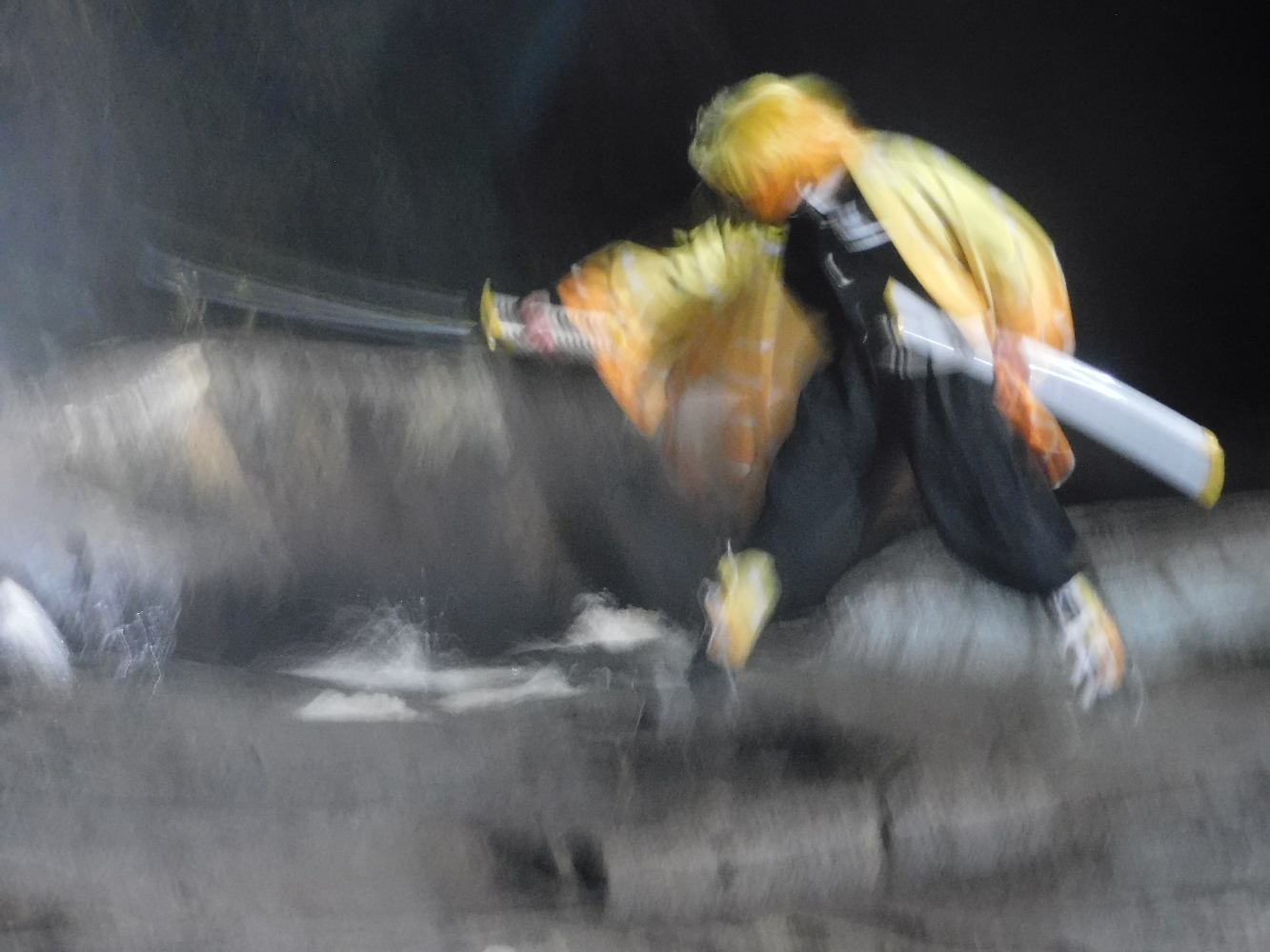 Night Zenitsu - Photo 8