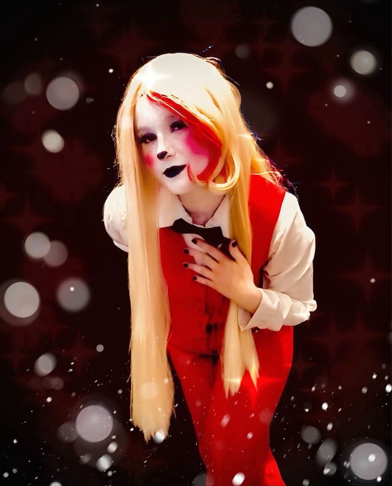 Moonly – Charlie Morningstar