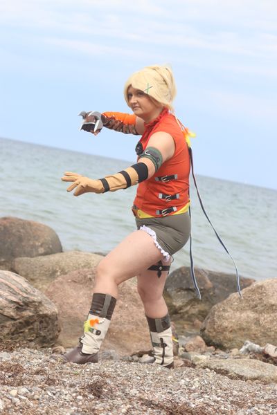 Amy-sama - Rikku mit Yuna&Lulu