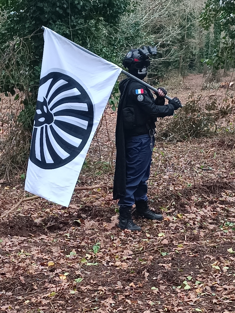 Epsilon-11 N°3 - Photo 9