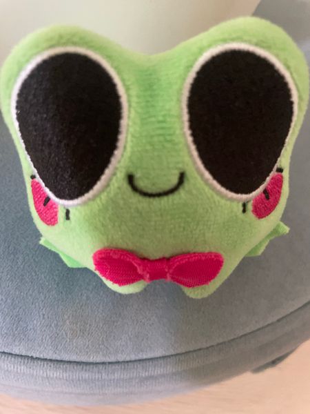 𖤐m00n_b34n𖤐 - Ribbit 