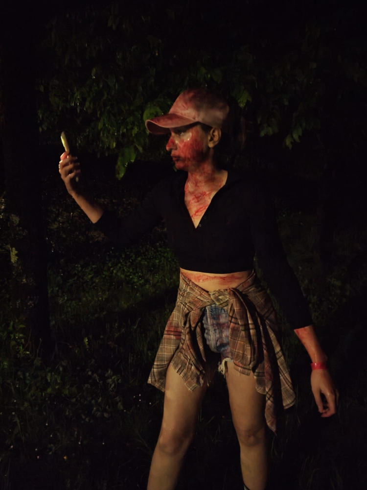 Laura Kearney - Photo 11