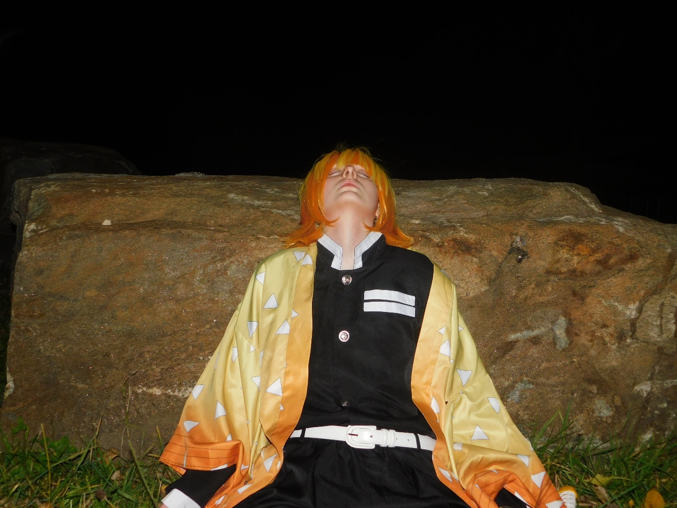 Night Zenitsu - Photo 22