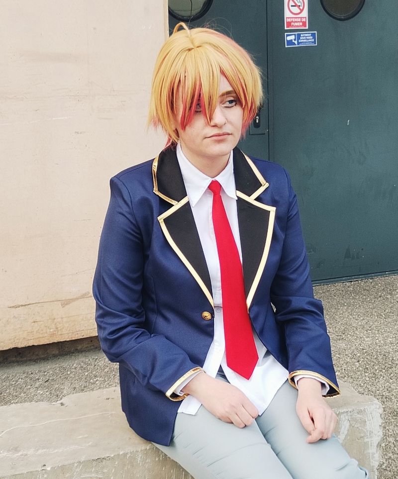 Goldie – Aqua Hoshino