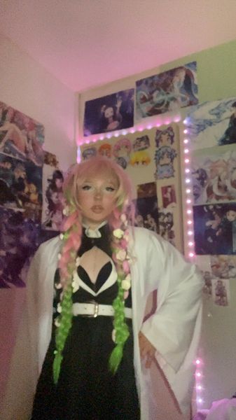 🎍nezuko_splay🎍 - Mitsuri 1