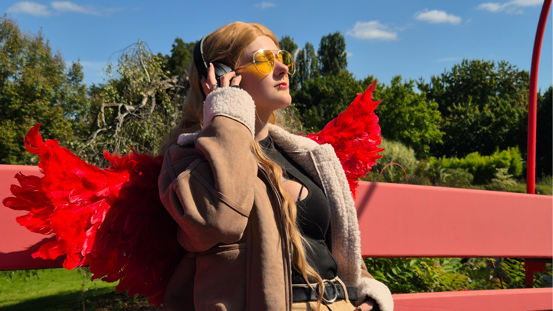 Hawks (genderbend) - Photo 4