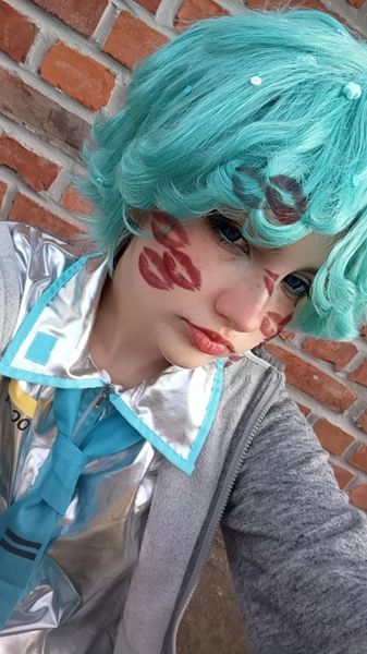 ~ ✰ṧե𝑎𝚛cóṧ✰ ~ - Mikuo !! 