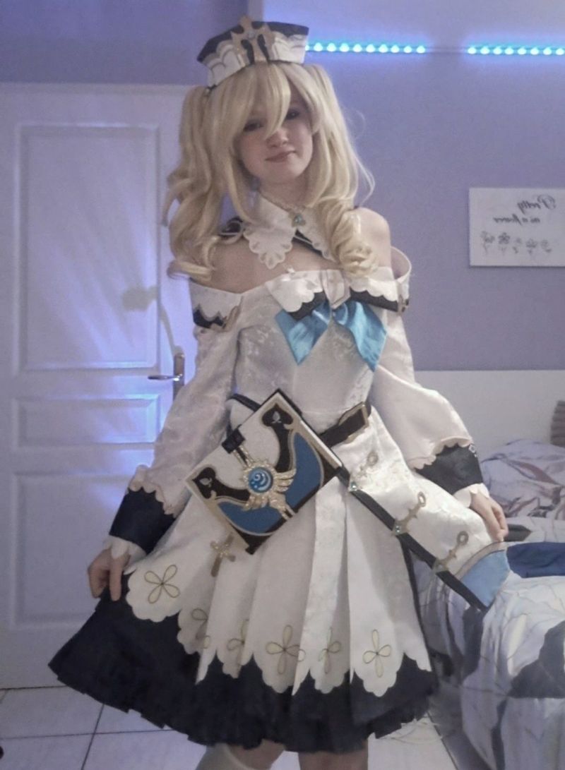 Ikxia_.cos – Barbara