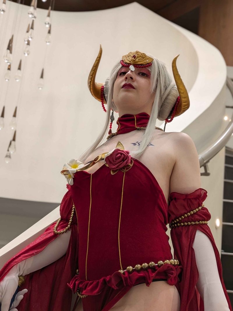 Shineystar – Edelgard - Boudoir